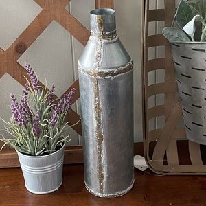 Metal vase